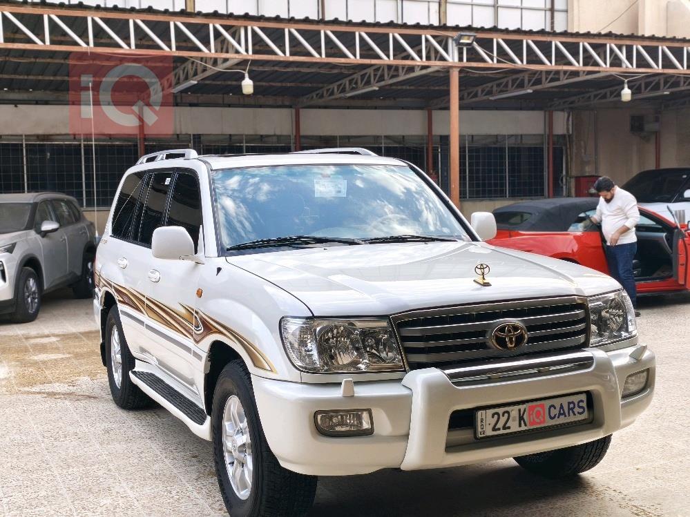 تويوتا لاندكروزر